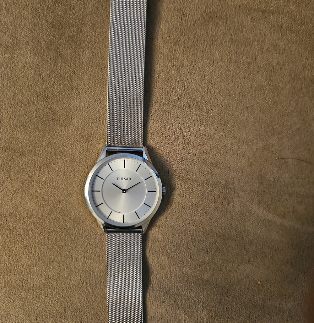 Women's Pulsar Silver Mesh Strap Watch - Silver